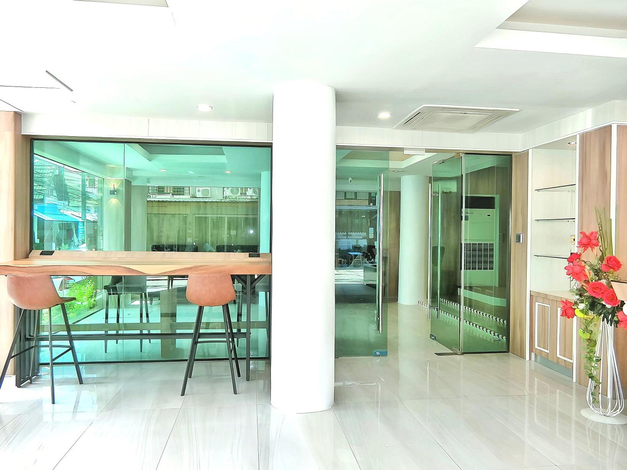 Sira Boutique Residence - Newly Renovated Patong Exterior foto