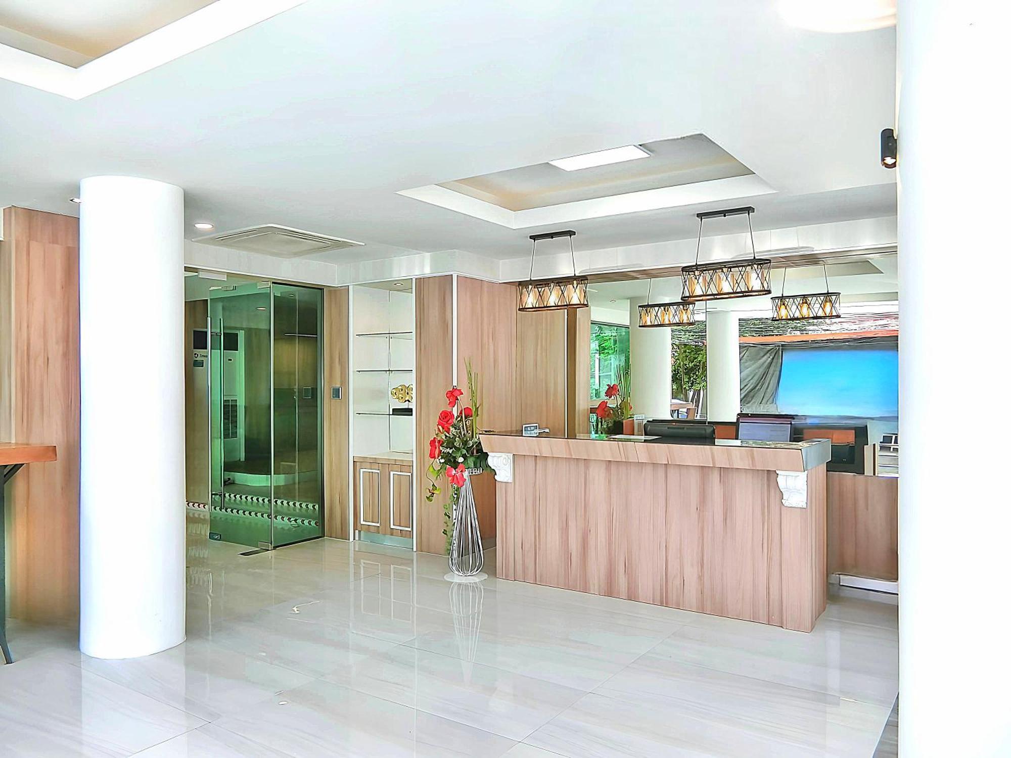 Sira Boutique Residence - Newly Renovated Patong Exterior foto